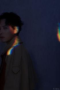 明星书亚信,星光璀璨的影视新星，演绎人生百态