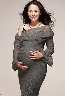 明星肚子图片大全女装,明星肚子图片大全女装潮流解析